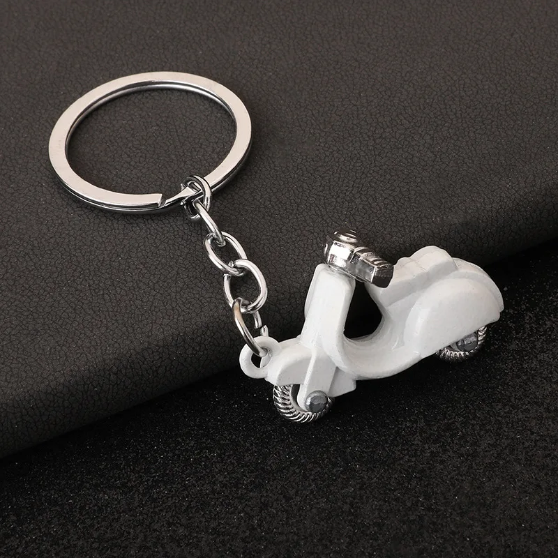 scooter keychain 3D Motorcycle Scooter Car Key Chains Keyfob Classic Electric Cars Keyring Pendant Unisex Gift