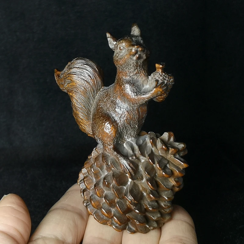 H 9.5 CM Chinese wood Boxwood Hand Carved Pinecone Squirrel Animal Figure Statue desk Decoration gift Collection