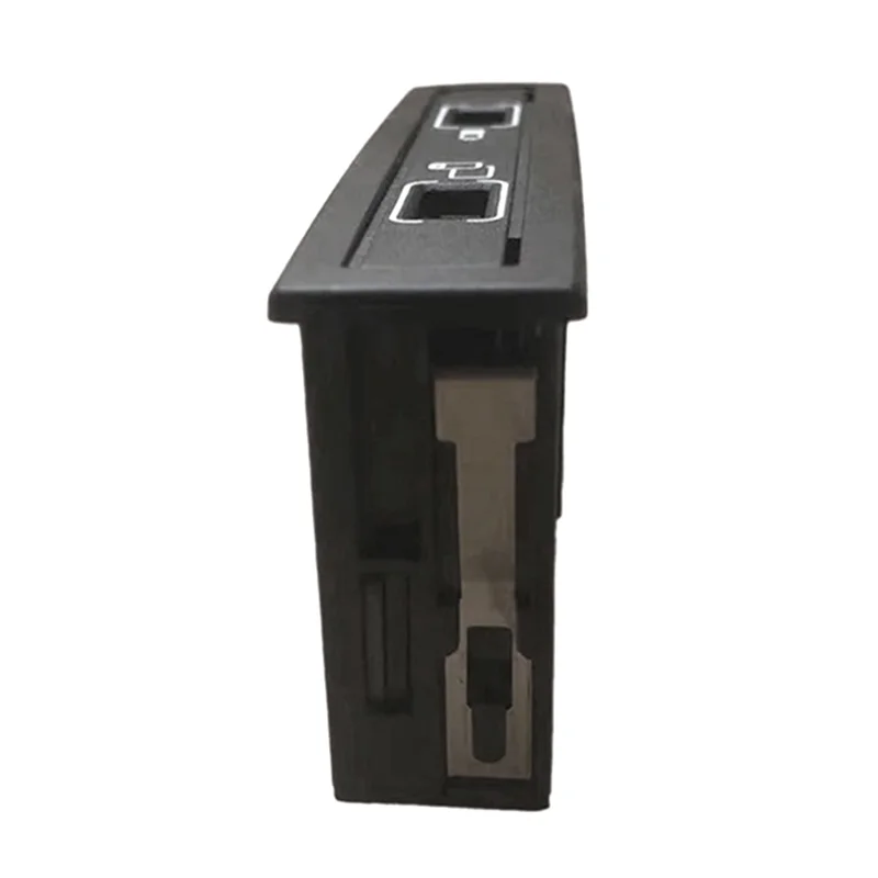 -AT52 interfaz USB enchufe USB lector de tarjetas SD caja Multimedia para mercedes-benz CLS Clase A GLA CLA GLE piezas A1728202100 A17282022