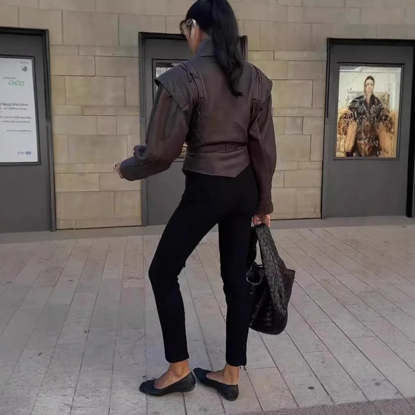 Damska kurtka skórzana z długim rękawem, luźna, uniwersalna, z dużym kołnierzem i ozdobnym wiązaniem, nowość 2025.