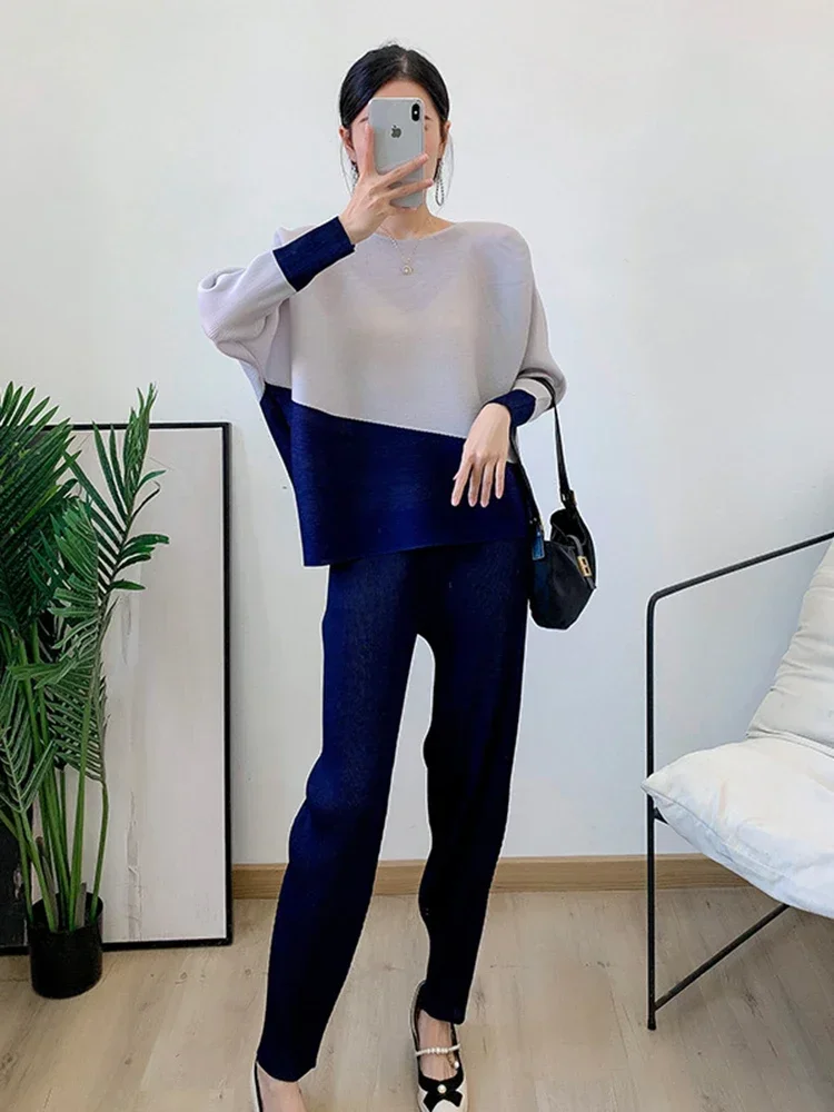 ALSEY 2 Pieces Sets For Women Round Neck Long Sleeves Color Block Loose Pleated T Shirt With Pants Female Fashion New