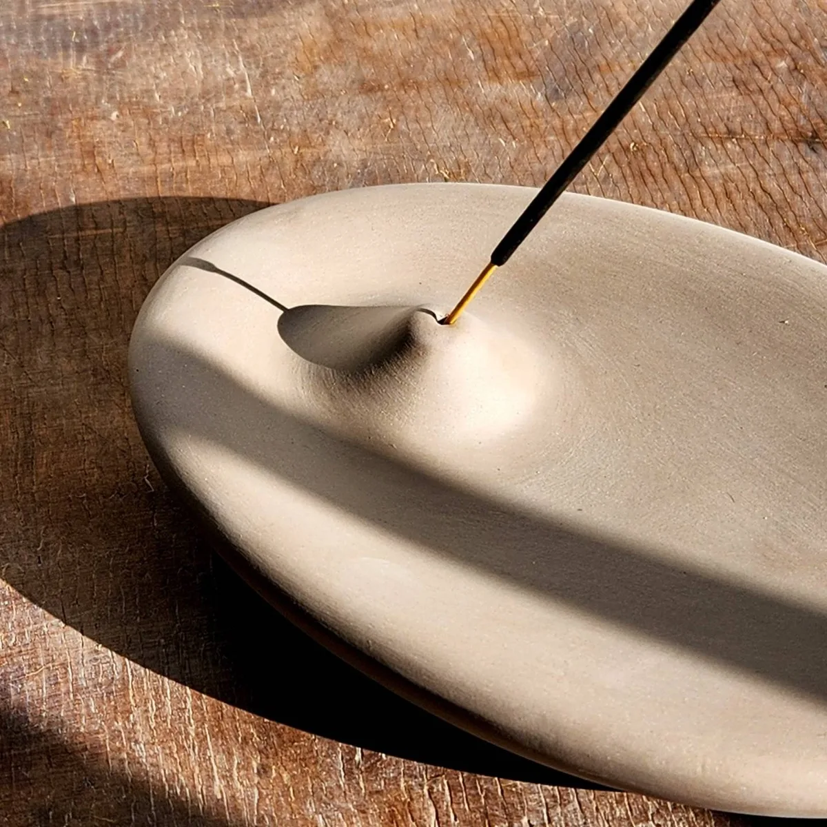 Incense burner modern simple incense plug incense plate yoga meditation decorative ornament