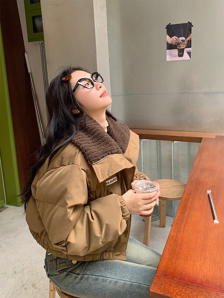 

NIDEBLA American Retro Large Collar ort Cotton Jaet Women Winter Lamb Fur Splicing Bread Coat Street Sle Thiened