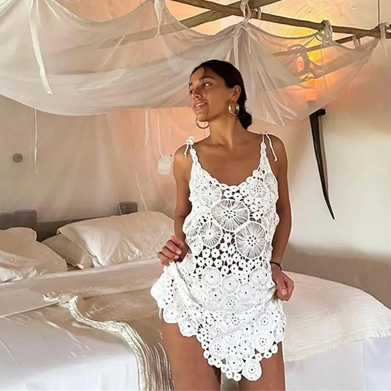 Cross-border European and American Summer New Solid Color Dress Feminine Lace Hollow Hook Flower Beach Smock Swimwears Cover-Ups