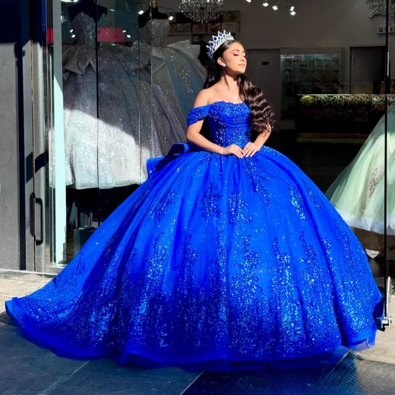

Королевское синее блестящее бальное платье Quinceanera Платья с открытыми плечами и блестками Аппликация Кружево Бисероплетение Кристалл Тюль Вечеринка День рождения Сладкий