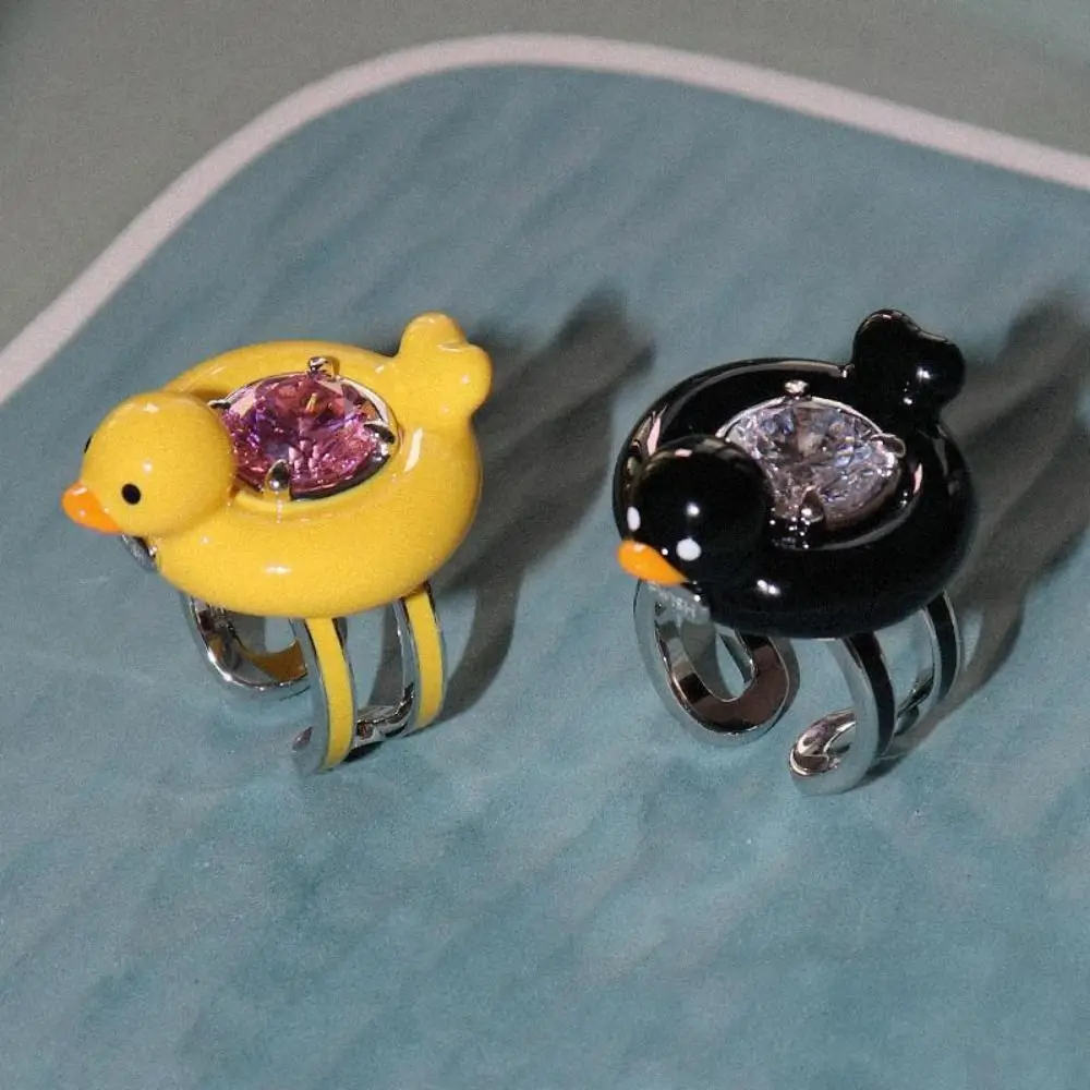 

Opening Swim Ring Duck Ring Shiny Adjustable Cartoon Duck Finger Rings Lightweight Rhinestone 3D Animal Jewelry Rings Gifts