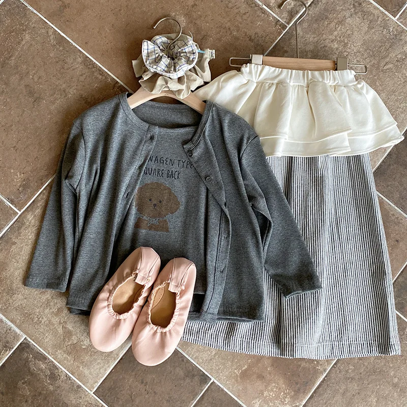 여아용 만화 글자 서스펜더 가디건, 다목적 수직 줄무늬 바지, 짧은 치마 방귀 커튼, 2025 용수철 신상