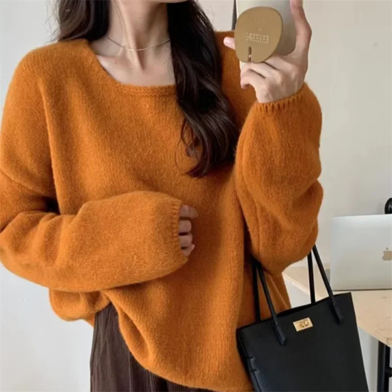 

Comfortable Casual Style round Neck Long Sleeve Knitwear Ladies' Knitted Sweater Loose Fit Overhead Pure Color Versatile Top