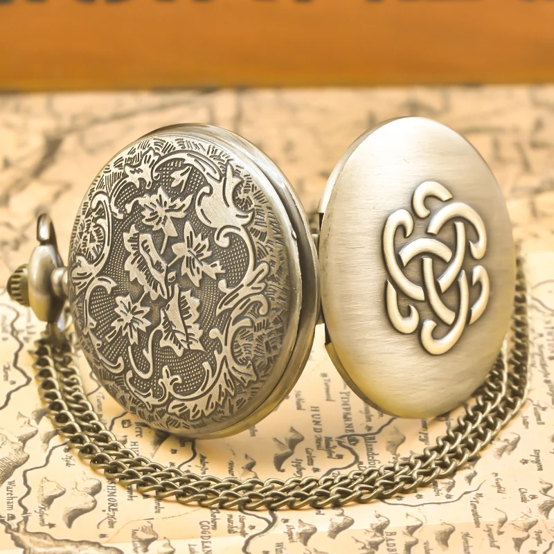 Retro Bronze Steampunk Flip-Top นักเรียนชายและหญิงของขวัญสร้อยคอควอตซ์ Celtic Knot นาฬิกาพ็อกเก็ตที่ระลึก