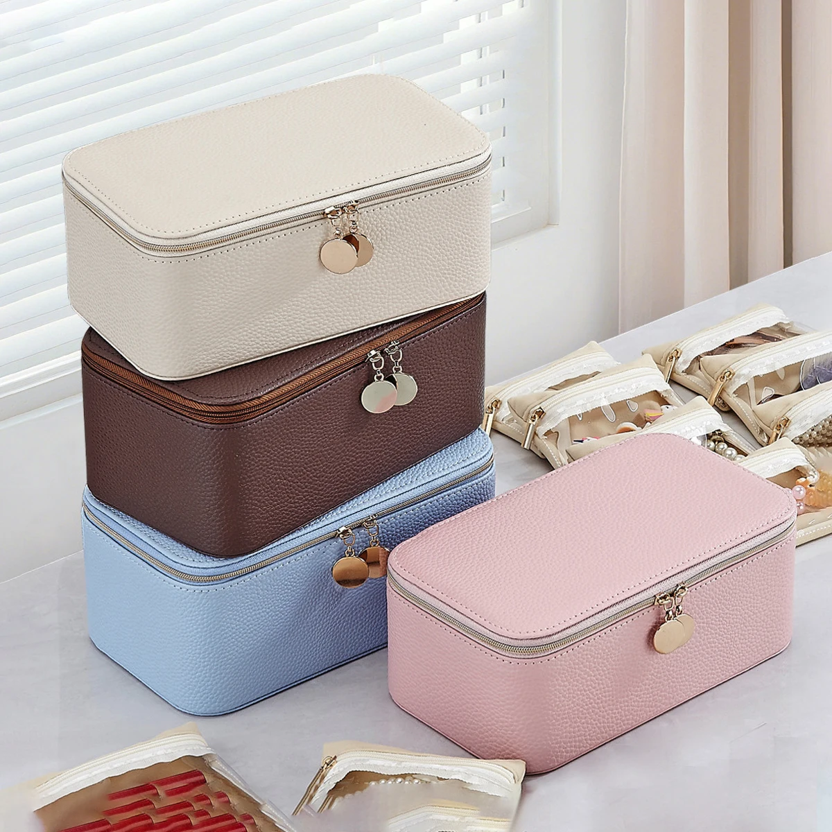 Large Capacity Square Jewelry Organizer Box Waterproof Leather Portable Jewelry Bags for Necklaces Earrings with Compartments