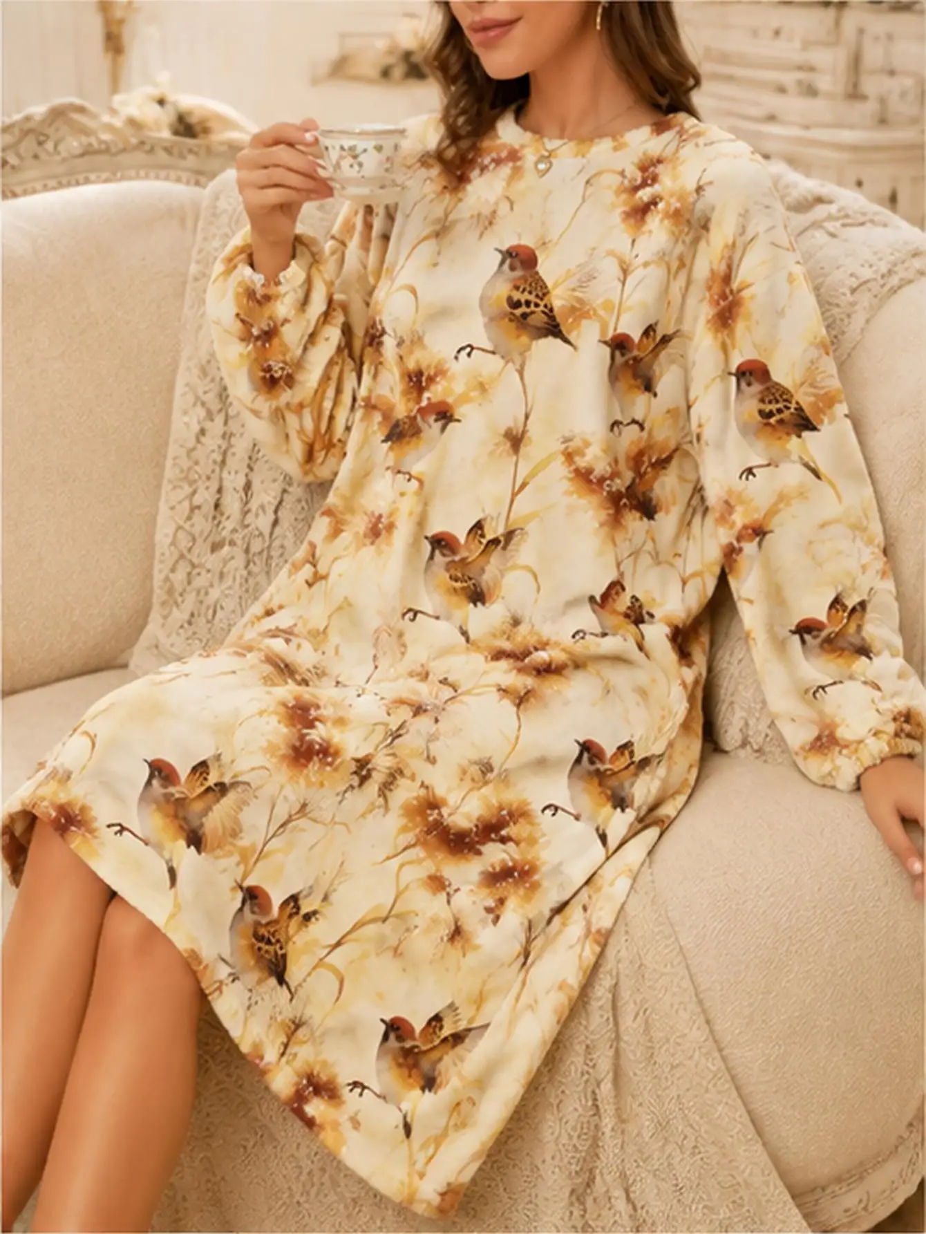 Winter Women Plus Size Beige Bird Floral Coral Fleece Nightdress Long Sleeve Soft Loose Nightgown Ladies Casual Home Sleepwear
