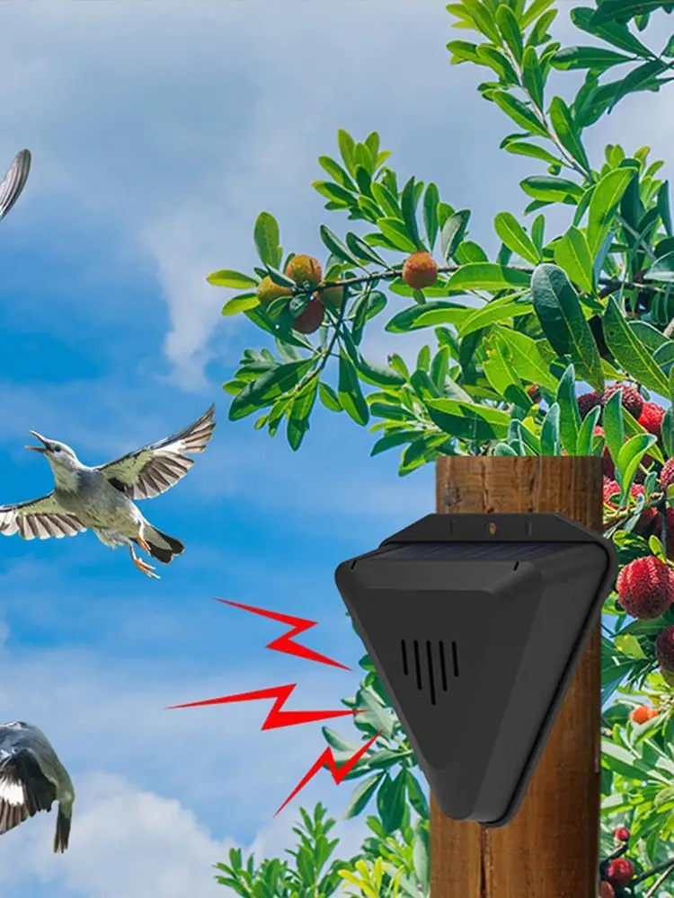 Solar Animal Repellents with 13 Kinds of Sound Playback Repelling Animals Alarm Repeller Outdoor Bird Repeller Solar Powered