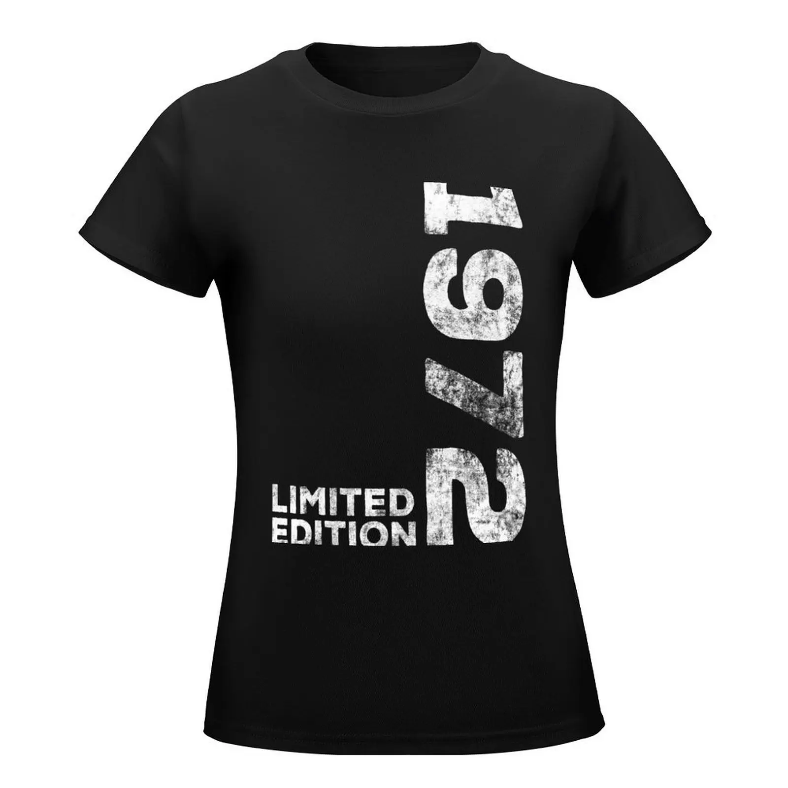 50th Birthday 50 Years 1972 / Vinatge 1972 Limited Edition T-Shirt vintage clothes summer clothes for Women