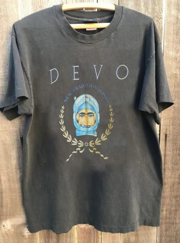 DEVO Band Tour NEW TRADITIONALISTS Charcoal Unisex Shirt Vtg S-5XL KH17043
