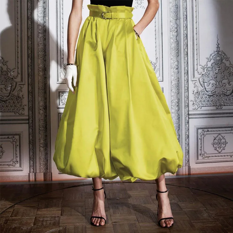 Pantaloni larghi da donna chic a bolle 2025 estate autunno nuovo design originale pieghettato pantaloni casual da donna alla caviglia a vita alta senza cintura