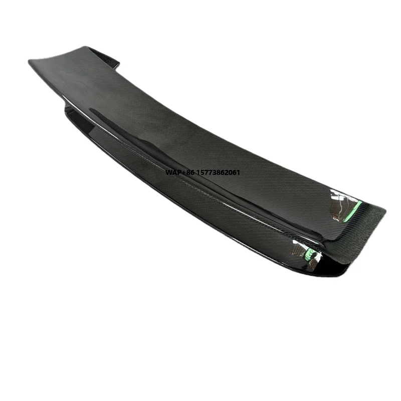 

M2 G87, модифицированный с использованием высокопрочного сухого карбона: задний спойлер и новое заднее крыло