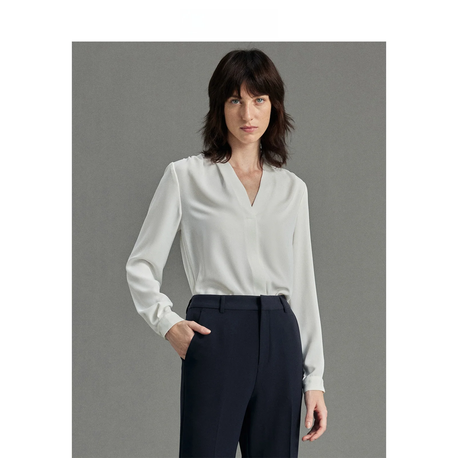 

LeLenth White V-Neck Long Sleeve Chiffon Shirt Women's Spring Interview Suit Inner Base Shirt OL Style Straight Cut Polyester