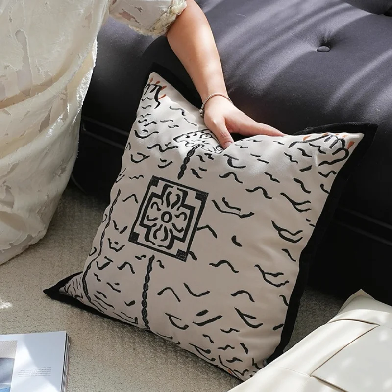 Retro Gray Tiger Pillow Black Embroidery Cushion Case Fashion Hot Animal Decorative Pillow Cover For Sofa Chair Home Decorations