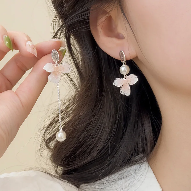 New Light Luxury Small Fresh Asymmetric Crystal Petal Pearl Earrings Super Flash Long Tassel Earrings