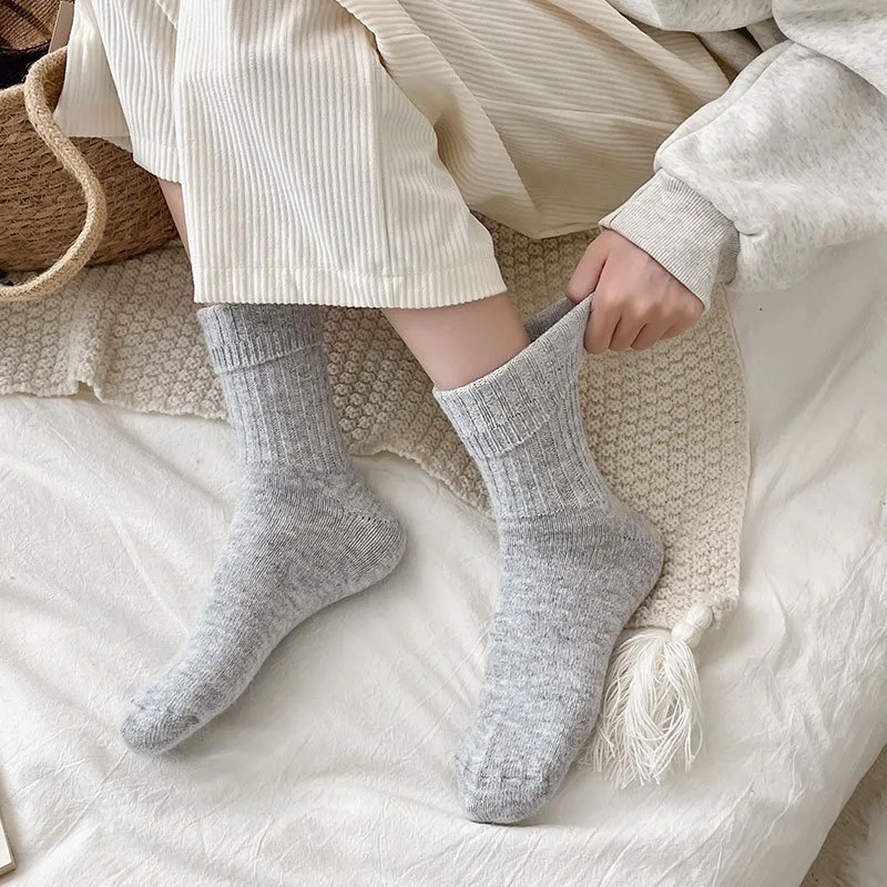 

Sock Leisure Ankle Crew Fuzzy Winter Thickened Rabbit Fur Warm Women mid-calf Thickened Outdoor New B2W112