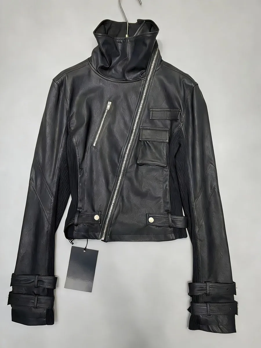 TWOTWINSTYLE الصلبة تقسم سستة موضة سترات جلدية للنساء عالية الرقبة طويلة الأكمام المرقعة جيب سترة الإناث جديد