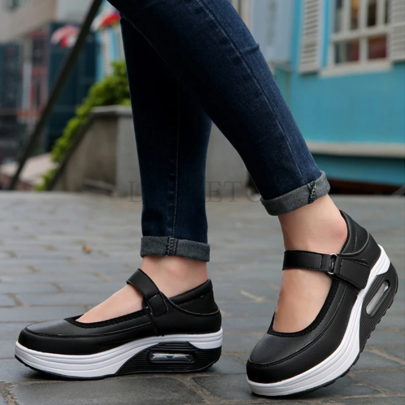 Sneakers Women Trends  2023 Spring Hook  Loop  Breathable  Platform  Shoes  Large- Sized  Female  Outdoor  Walking  Sport  Shoes