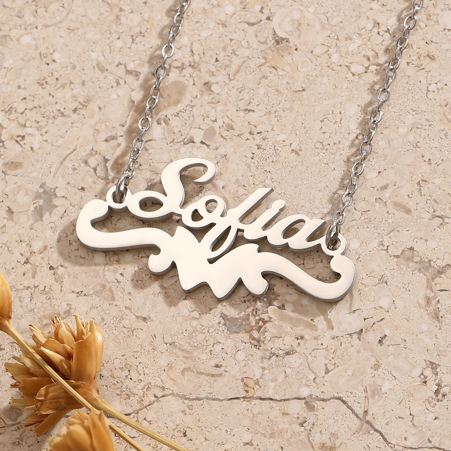 

1pc Charming Personalized Butterfly Necklace - Engraved with Your Name - Stylish Womens Jewelry for Birthday Celebrations