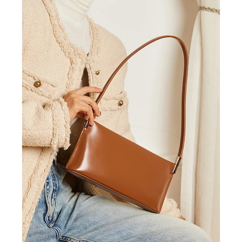 ZR DIARY Underarm Bag Women Split Cow Leather Saddle Bags Fashion Niche Sewing Single Shoulder Bag M122