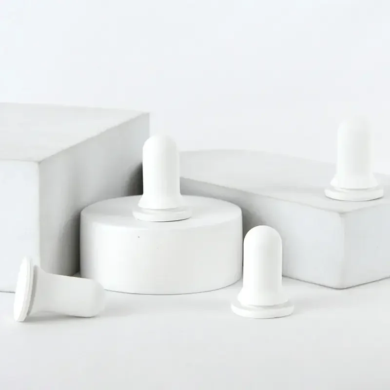 Nekoliën Parfumflesje Druppelaar Etherische oliefles Glanzend/Mat Zwart/Wit Rubber Speendruppelaars Siliconen hoofd Rubberen dop