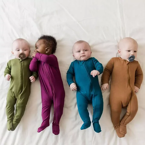 Tuta da bambino in fibra di bambù Pagliaccetto per bambini Vestiti a maniche lunghe per arrampicata ai piedi Tuta in cotone tinta unita per bambini per neonato