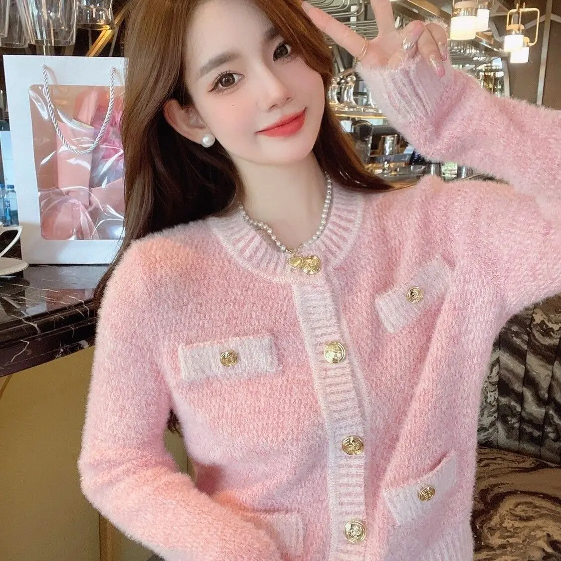 

2024 Women Spring Autumn New O-neck Sweater Coats Female Buttons Cardigan Jackets Ladies Long Sleeve Knitted Overcoats Z480