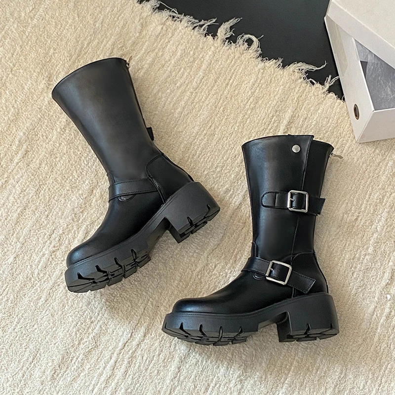 جديد 2025 النمط البريطاني مشبك منتصف الفخذ الأحذية النسائية جولة تو البريدي كتلة كعب منصة أحذية فارس الغربية