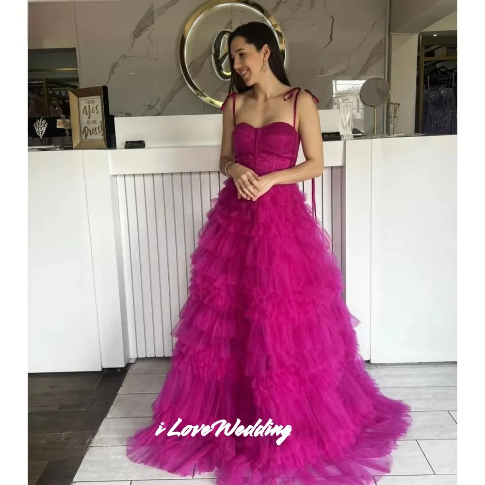 فستان حفلة موسيقية أحمر وردي بدون حمالات 2025 بحزام سباغيتي بدون أكمام بدون ظهر على شكل حرف a مطوي متعدد الطبقات فستان الحفلات حسب الطلب #4