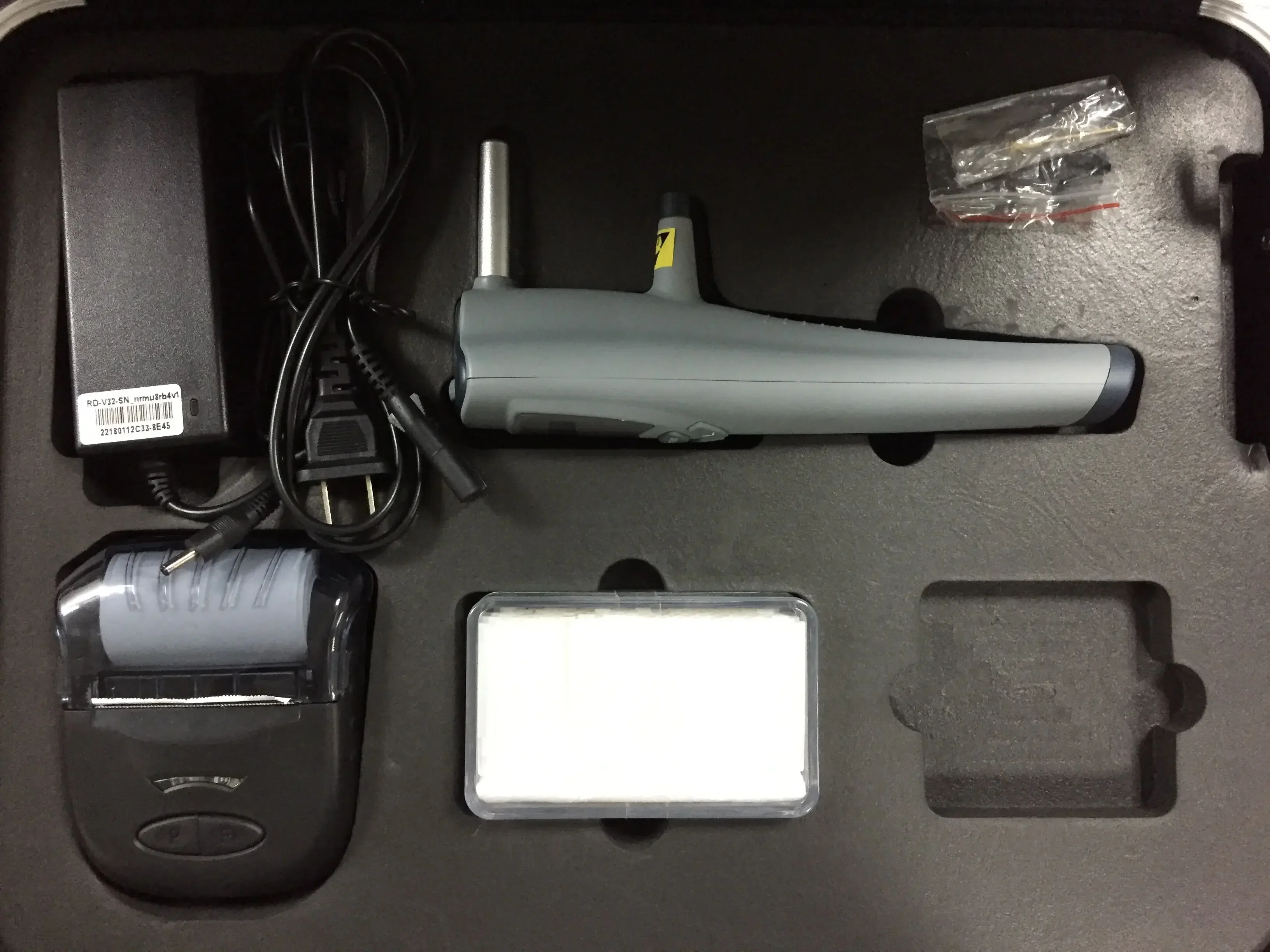 

2026unique Автоматический тонометр с отскоком для измерения внутриокулярного давления