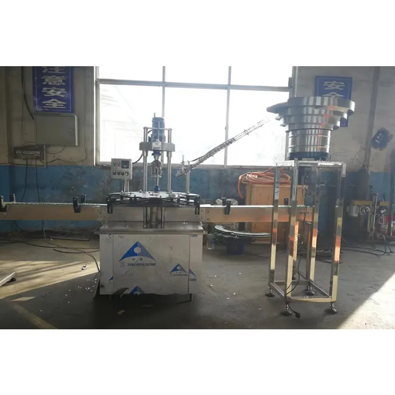 Industrial Automatic Ropp Cap Sealing Machine Rotary Bottle Capper With Vibratory Cap Feeder Customized