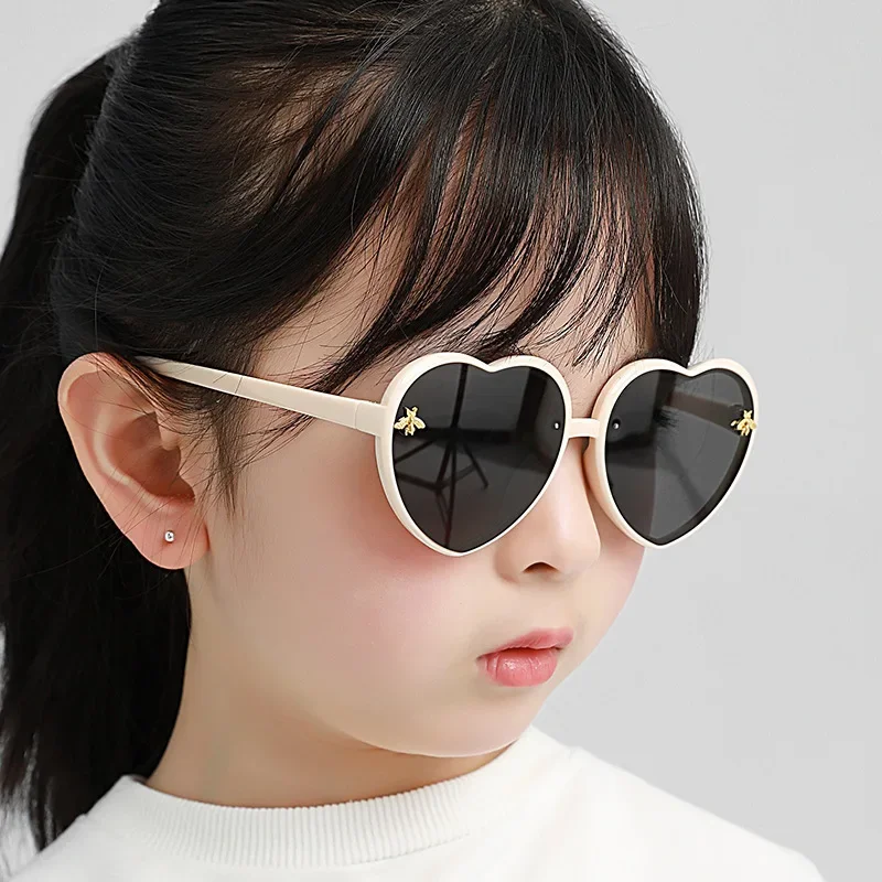 

New Kids Cute Heart Sunglasses Girls Boy Children Outdoor Big Cat Eye Frame UV400 Sun Glasses Sweet Candy Color Cartoon Eyewear