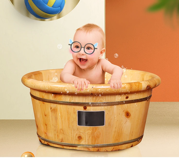 Cedar wood solid wood children's bath bucket round bucket children's winter bucket home practical and comfortable.