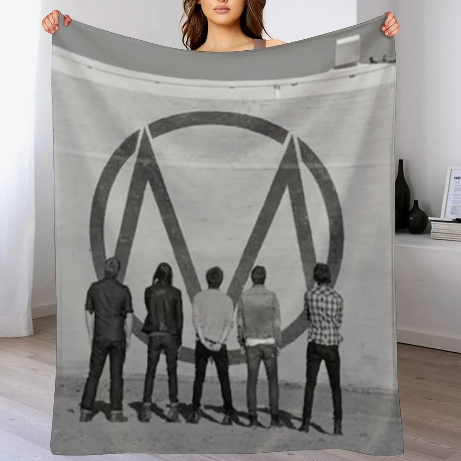 

The Maine Looking Up Throw Blanket Designers Polar Weighted Multi-Purpose Blankets