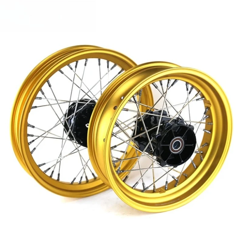 Adatto per parti di motociclette CFMOTO CF800MT Combinazione di cerchi anteriori e posteriori CF800-5 Mozzo ruota con raggi per cerchioni in acciaio