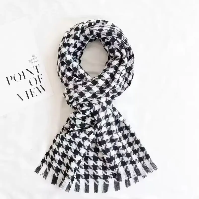 جديد دافئ فاخر الكشمير وشاح المرأة عادي اللون شال أنيق ويلتف السيدات بطانية فولارد الشتاء الباشمينا باندانا Bufanda