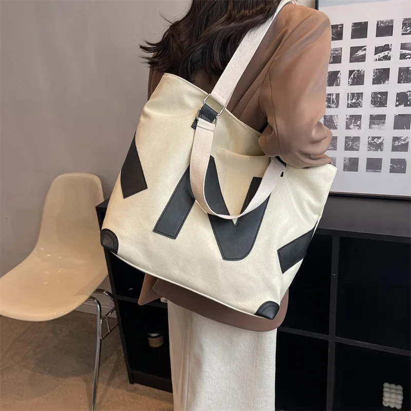 New Women\'s Leisure Large Capacity Canvas Tote Bag for Japanese Classroom Handbag INS Student Shoulder Bag Side Bag for Ladies