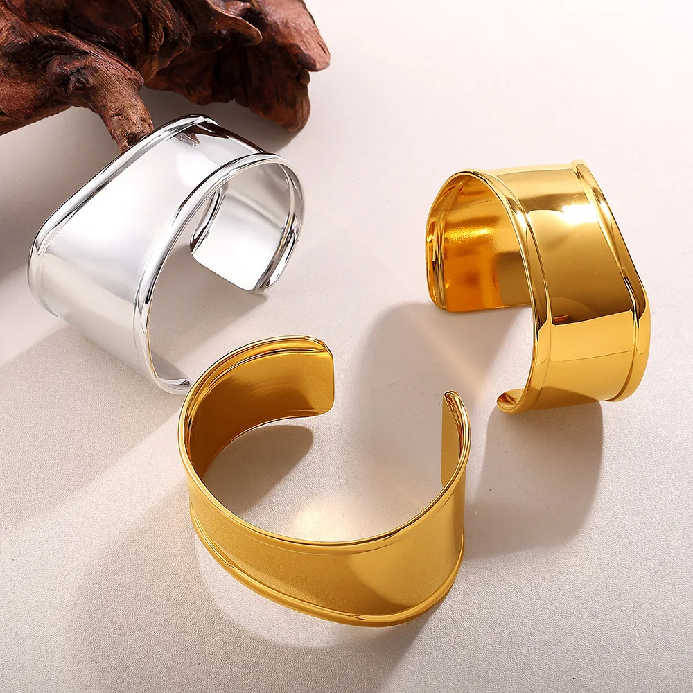 

New Retro Irregular Opening Bracelet Made of Stainless Steel with Simple Temperament and High-end Feel