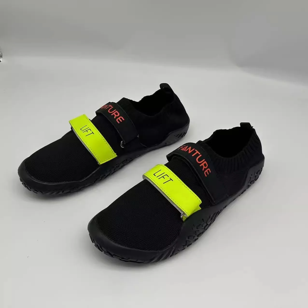 

Hot Sale 2025 Summer Essentials Breathable Comfortable Lightweight Deep Squat Weightlifting Shoes Wearable Very Good
