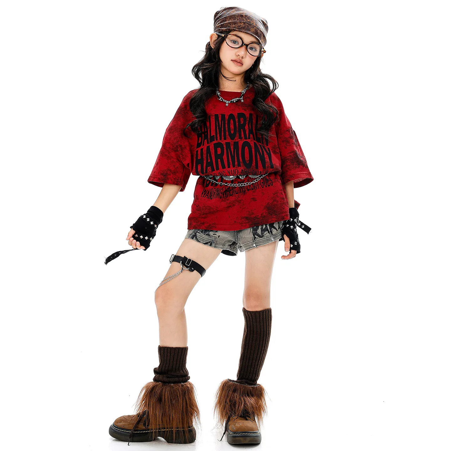 Abbigliamento Hip Hop Kpop per bambini T-shirt con stampa di lettere rosse Pantaloncini jeans strappati da strada casual grigi per ragazze Costumi di danza jazz