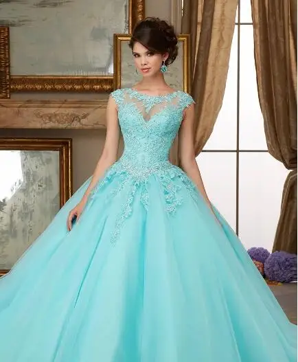 2022 heißer Verkauf Günstige Quinceanera Kleider Scalloped Ballkleid Flesh Rosa Tüll Appliques vestidos de 15 años Backless robe