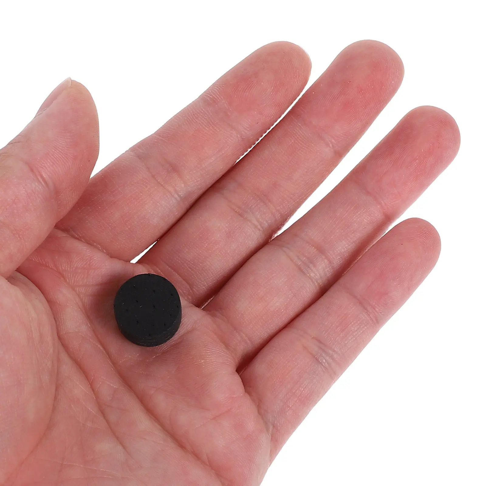 

Многослойный наконечник для бильярдного кия: улучшенное управление шаром, точный захват, долговечность, защита, универсальность, комфорт.