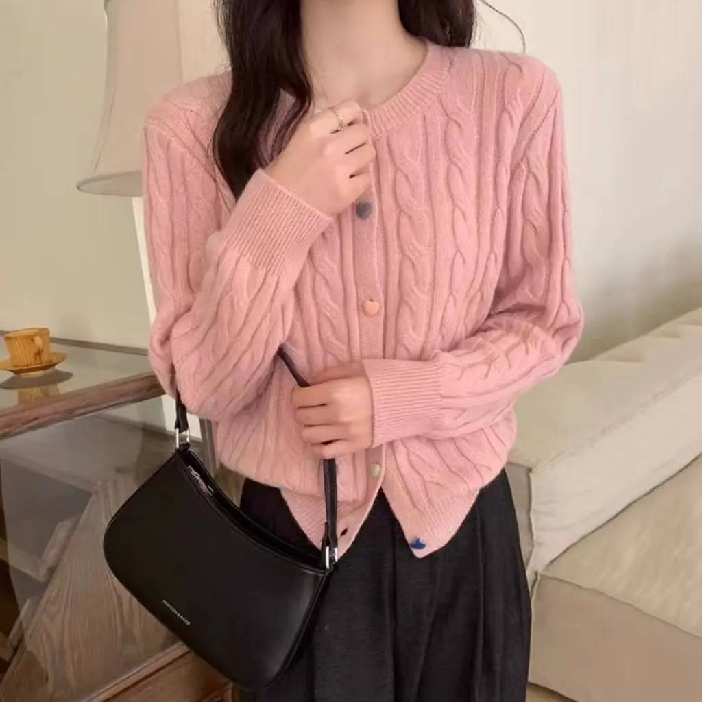 

Women's Retro Cardigan Sweater Soft Glutinous Heart Color Buckle Twist Knitted Autumn Winter Fashion Commuter Style