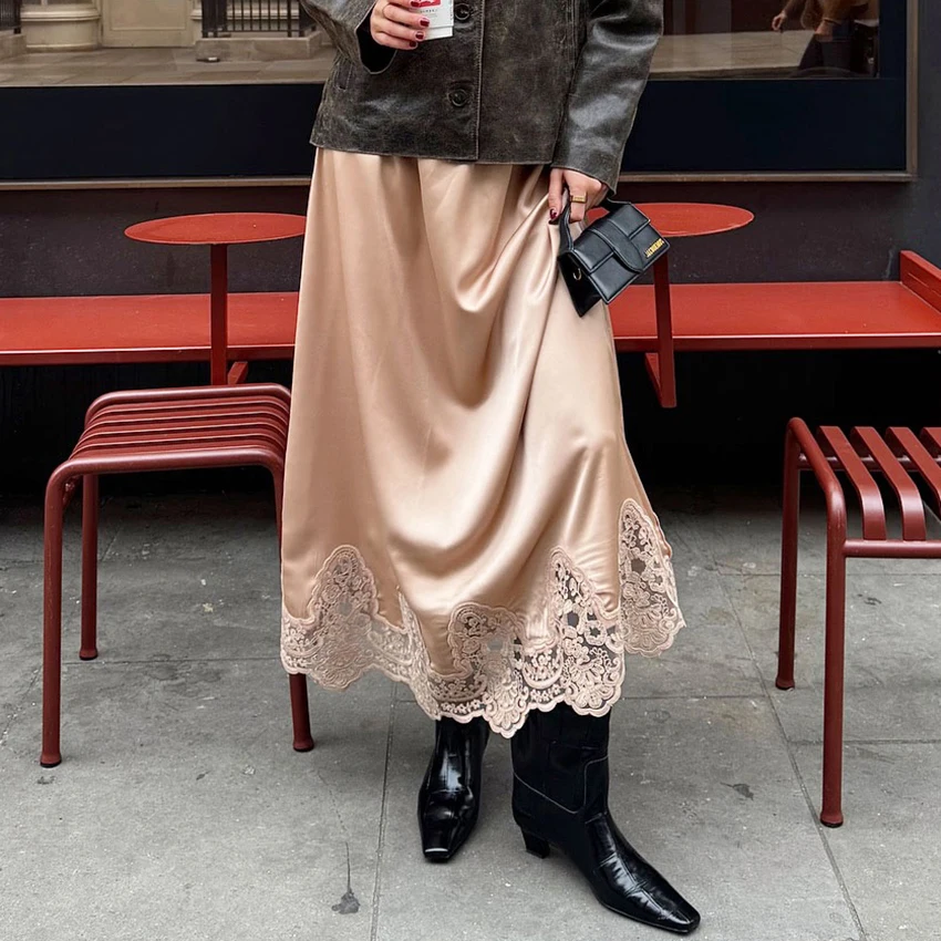 

Linad Elegant Pink Lace Mid Calf Skirts Woman Street Chic High Waist Satin Skirt Female Casual Loose Straight Skirts 2025 Autumn