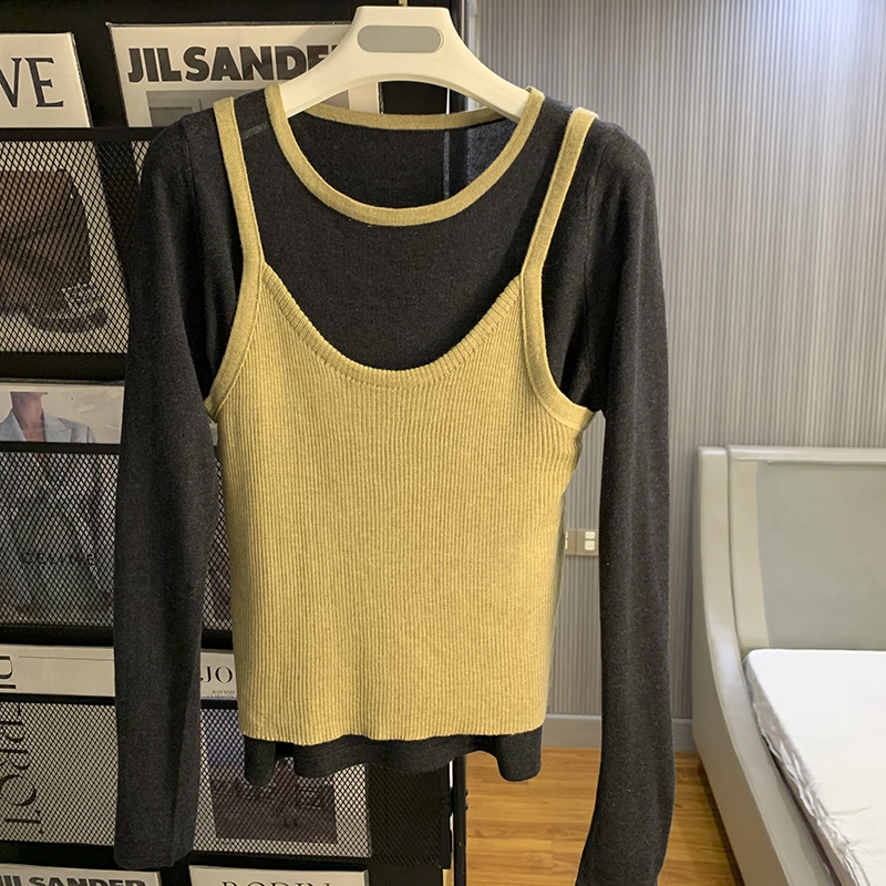 

Faionable Early Autumn Knitted Two-Piece Set Base Layer Sweater Top with Small Strap Overlap Design Warm Commute Sle Wome...