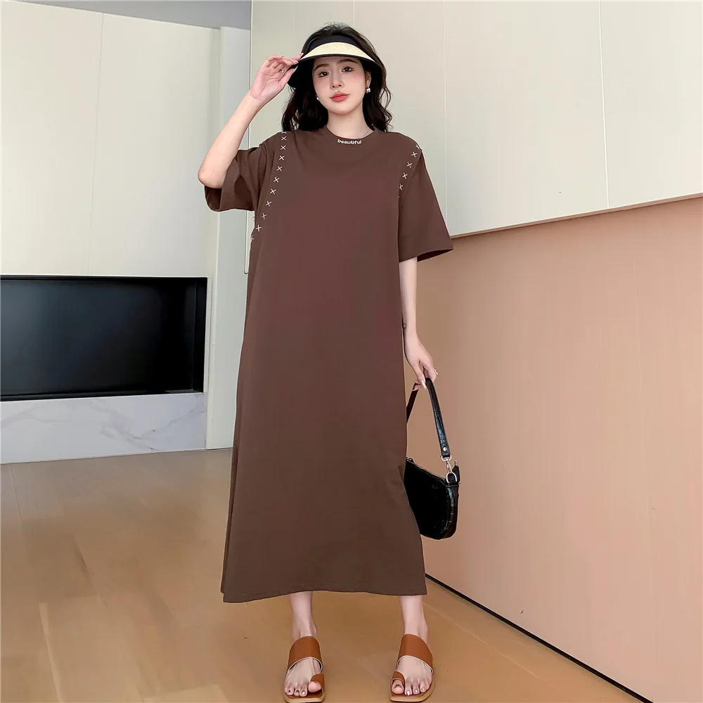 Luźna Elegancka Sukienka T-Shirt z Krótkim Rękawem i Haftem Damska Letnia Codzienna Rozcięcie Długa Spódnica Duży Rozmiar Koreański Okrągły Dekolt Wysoki Stan